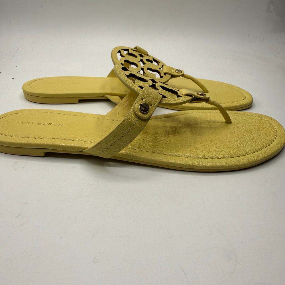 NEW NWT Tory Burch  Miller Slip On Tumbled Leather Thong Sandals Pale Butter 9 - Picture 3 of 8